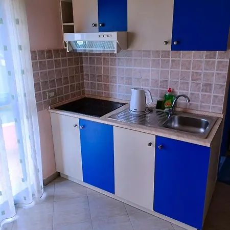Eleart Apartmanhotel