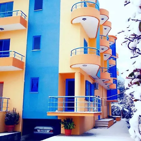 Aparthotel Eleart *